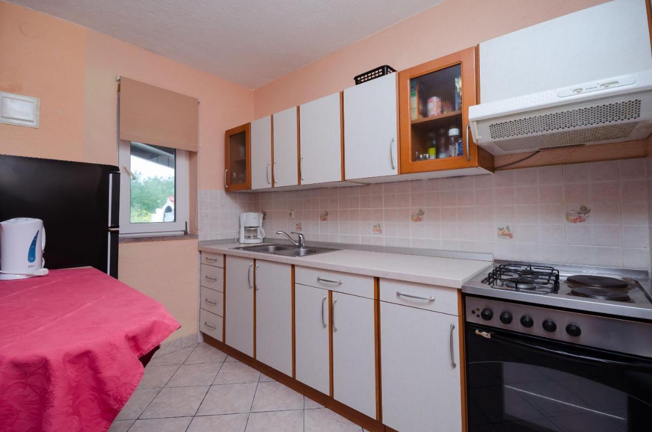 Apartments Helena Lopar Ngoại thất bức ảnh